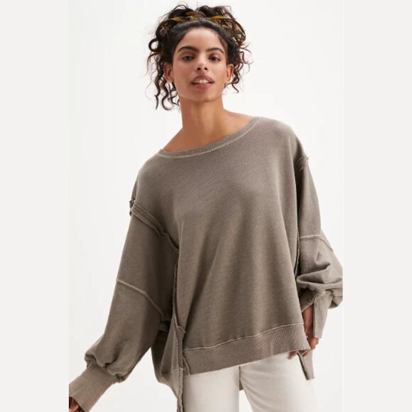 Free People We The Free Dolphin Camden Oversized Sweatshirt Size Large 41272 - Picture 1 of 11